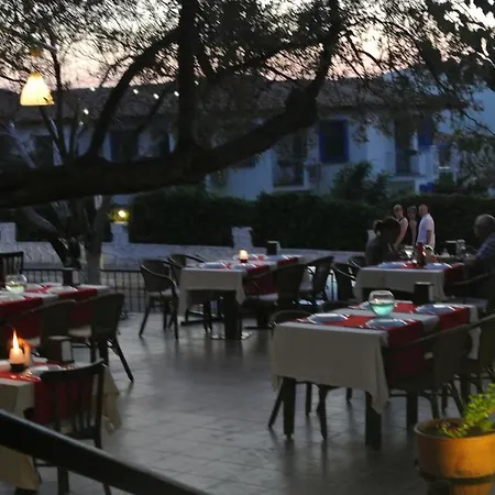 Aparthotel Salhan