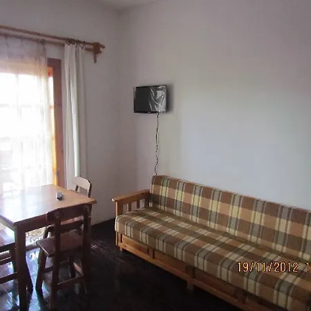Salhan Aparthotel 3*